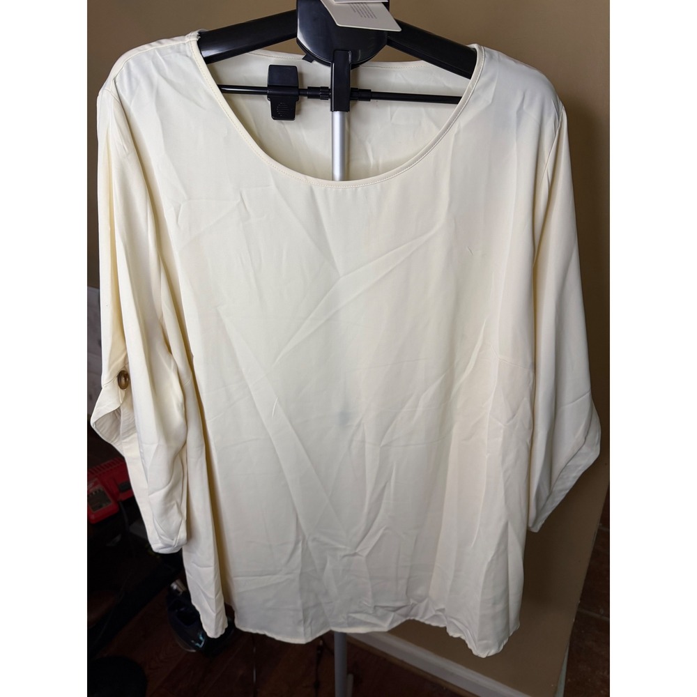 BloomChic Cream Scoop Neck Blouse Button Cuff Sleeve Plus Size 26 NEW